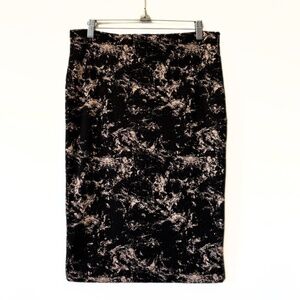 H&M Basics Black Marbled Print Skirt Size M